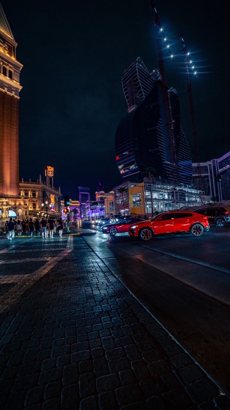 Las Vegas street photography at night