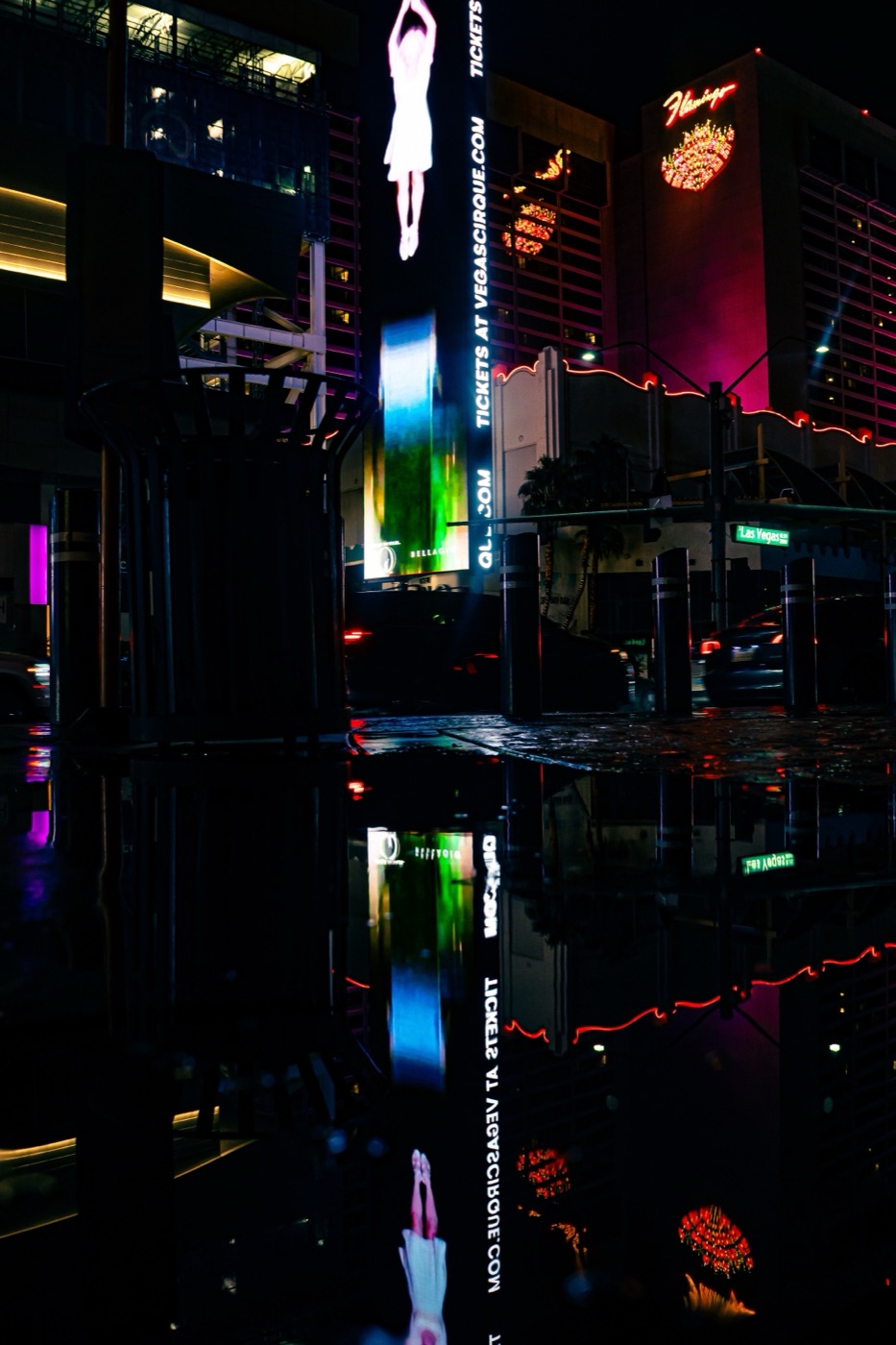 Las Vegas street photography at night